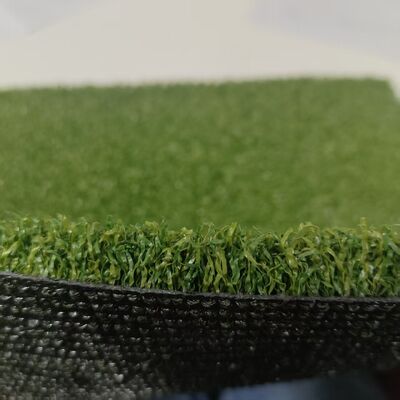 プロのパッティンググリーン用人工芝 16mm 高密度PE素材 卸売業者・販売業者向け