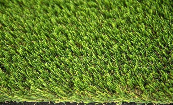 品質  High Density Hybrid Artificial Grass Indoor / Outdoor Landscaping For Pets Mats 35mm Excellent Water Permeability 工場