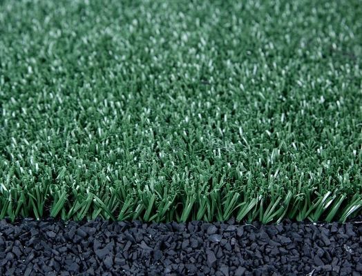 PP素材 15mm パイル高 サッカー用人工芝 12000デシテックス PUコーティング 屋外スポーツフィールド用