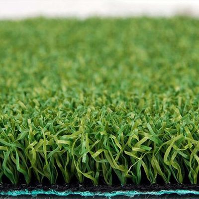 ゴルフ ホッケー パデル スポーツ 卸売業者や流通業者のための13mmグリーン 人工芝